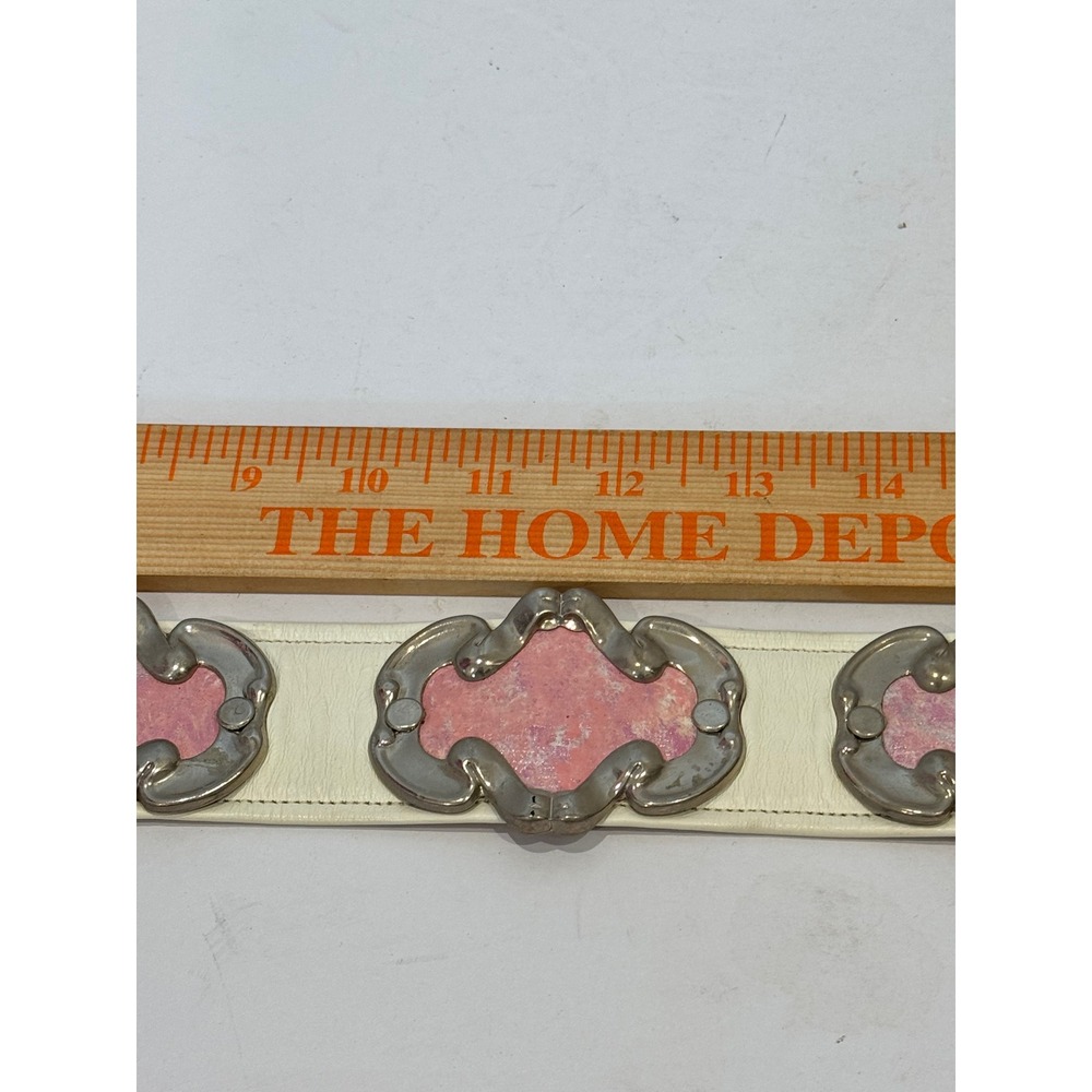 Vintage Western Leather Belt Womens 24-28 White Pink Medallion Wide Boho Silver - Picture 6 of 8
